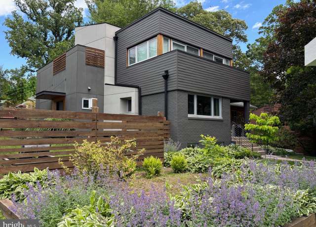 Property at 5929 Onondaga Rd, Bethesda, MD 20816, 5 beds, 4.5 baths