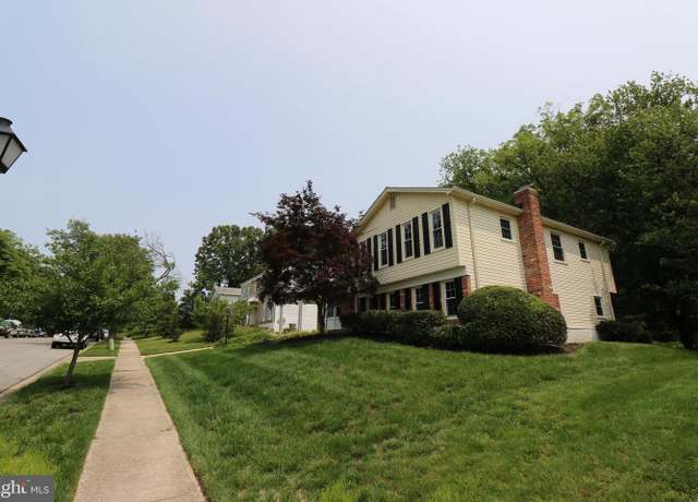 Property at 7009 Wood Thrush Dr, Lanham, MD 20706, 5 beds, 3 baths
