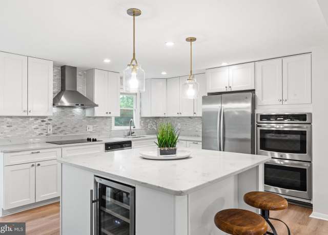 Property at 8408 Belding Ct, Brandywine, MD 20613, 5 beds, 3 baths