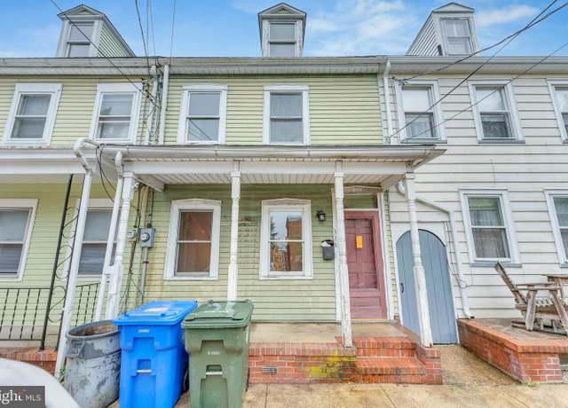 Property at 328 St Mary, Burlington, NJ 08016, 4 beds, 1.5 baths