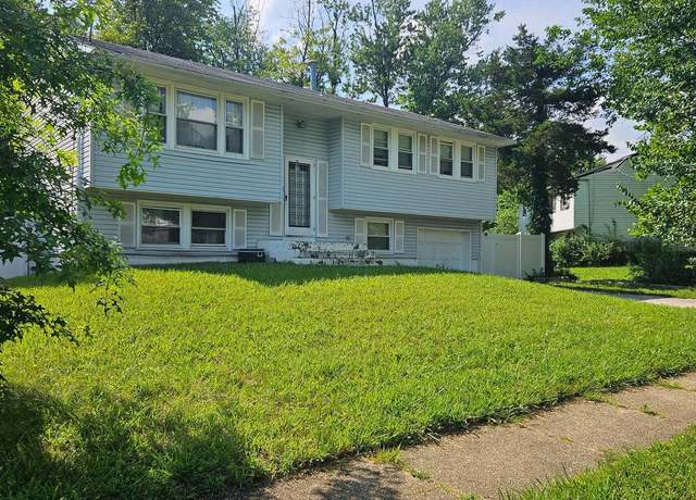 Property at 901 Russo Dr, Westampton, NJ 08060, 3 beds, 1.5 baths