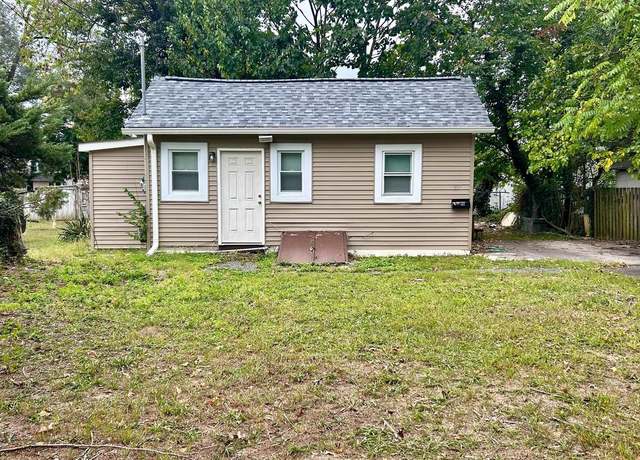 Property at 317 Oxford St, Vineland, NJ 08360, 1 bed, 1 bath