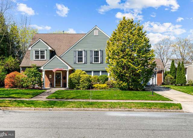 Property at 438 Mansfield Ave, Haddonfield, NJ 08033, 6 beds, 3 baths