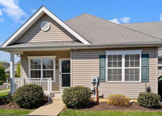 Property at 184 Harmony Ct, Bensalem, PA 19020, 2 beds, 2.5 baths