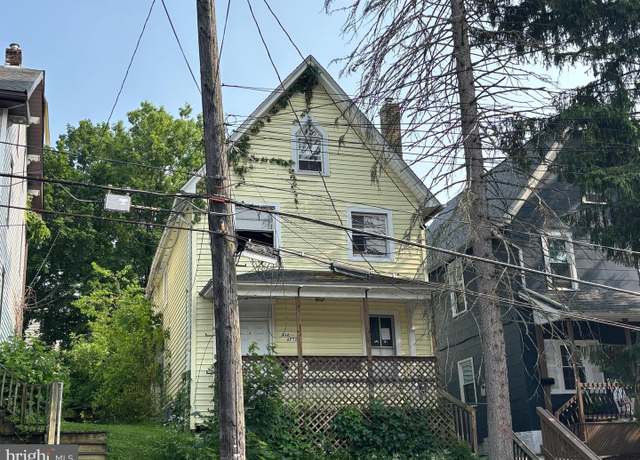 Property at 312 E Howard St, Bellefonte, PA 16823, 3 beds, 2 baths