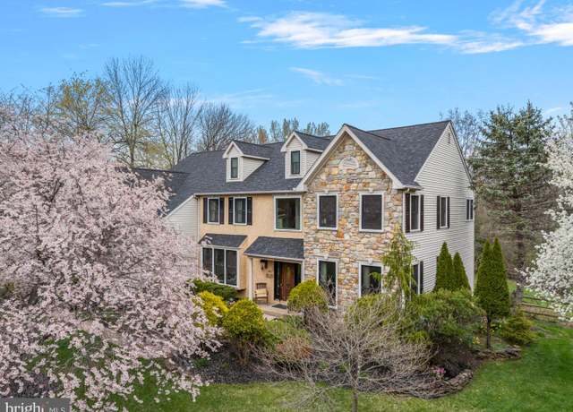 Property at 118 Davis Dr, North Wales, PA 19454, 5 beds, 3.5 baths