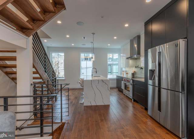 Property at 1111 E Dunton St, Philadelphia, PA 19123, 4 beds, 4 baths