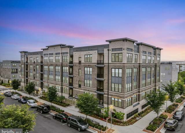 Property at 2320 Field Point Rd Unit 4-407, Herndon, VA 20171, 2 beds, 2 baths