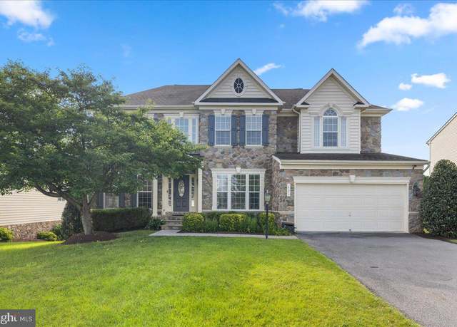 Property at 921 Kennedy Dr, Winchester, VA 22601, 5 beds, 4.5 baths