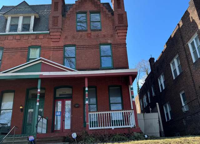 Property at 2126 Mount Royal Ter, Baltimore, MD 21217, 4 beds, 4.5 baths