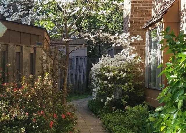 Property at 5324 Eliots Oak Rd, Columbia, MD 21044, 3 beds, 2.5 baths