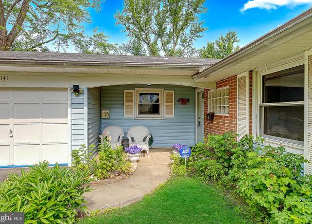 Property at 141 Pheasant Ln, Willingboro, NJ 08046, 3 beds, 2 baths