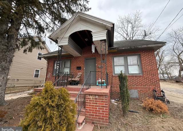 Property at 285 N Laurel St, Bridgeton, NJ 08302, 5 beds