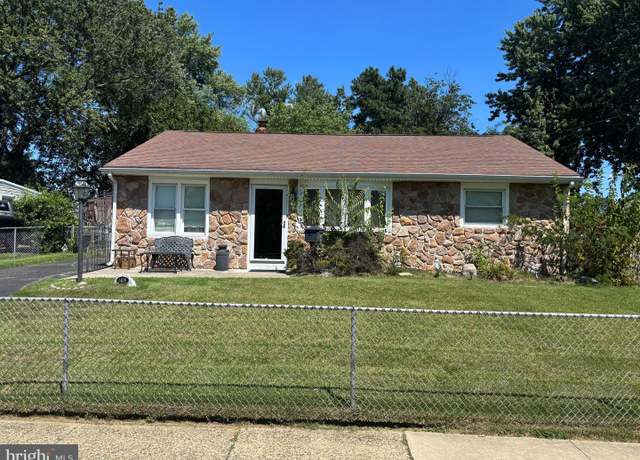 Property at 1409 Thompson Ave, Gloucester City, NJ 08030, 3 beds, 1 bath