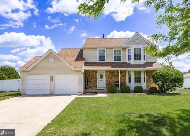 Property at 307 Sugar Hill Dr, Clayton, NJ 08312, 4 beds, 2.5 baths