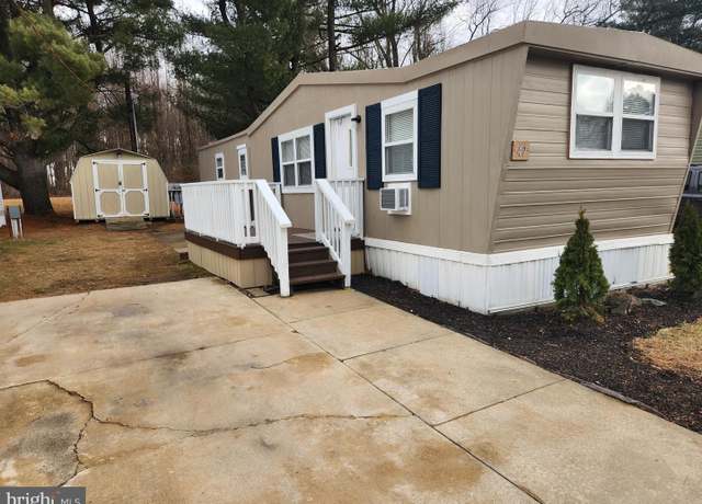 Property at 1 Victory Ave #47, Pennsville, NJ 08070, 2 beds, 1 bath