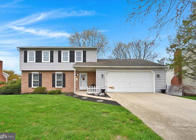 Property at 1546 Singer Rd, Wyomissing, PA 19610, 3 beds, 2.5 baths