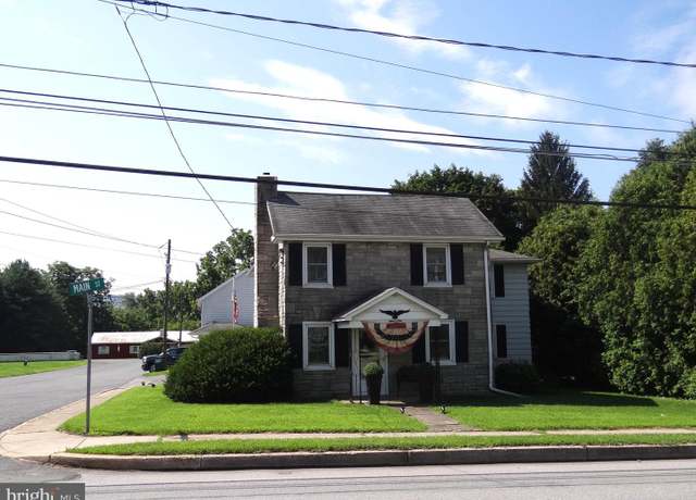 Property at 2966 Main St, Morgantown, PA 19543, 3 beds, 2.5 baths