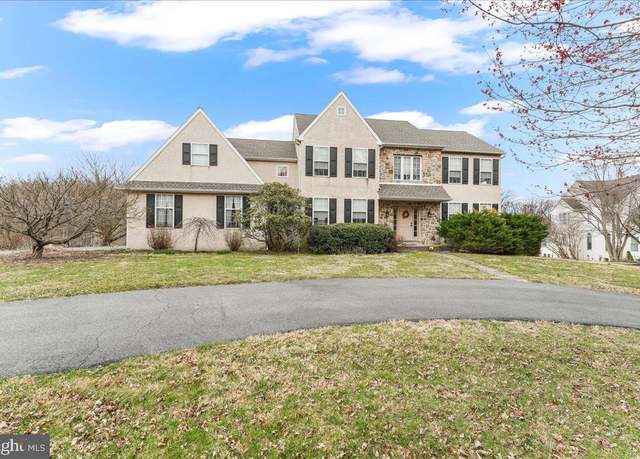 Property at 115 Twin Creek Ln, Kennett Square, PA 19348, 4 beds, 2.5 baths