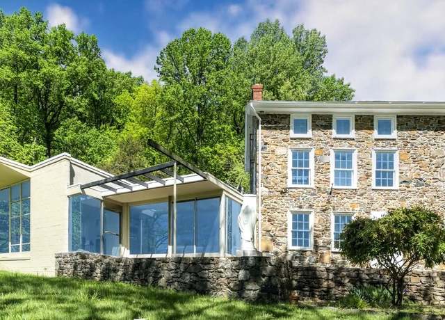 Property at 2585 Charlestown Rd, Phoenixville, PA 19460, 5 beds, 3 baths