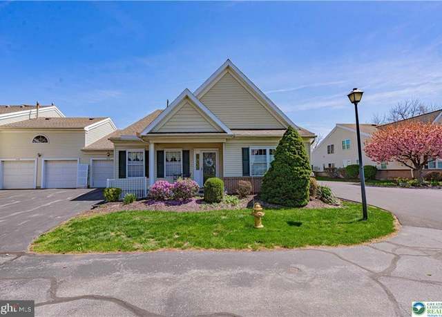 Property at 4726 Horseshoe Trl, Macungie, PA 18062, 2 beds, 2 baths