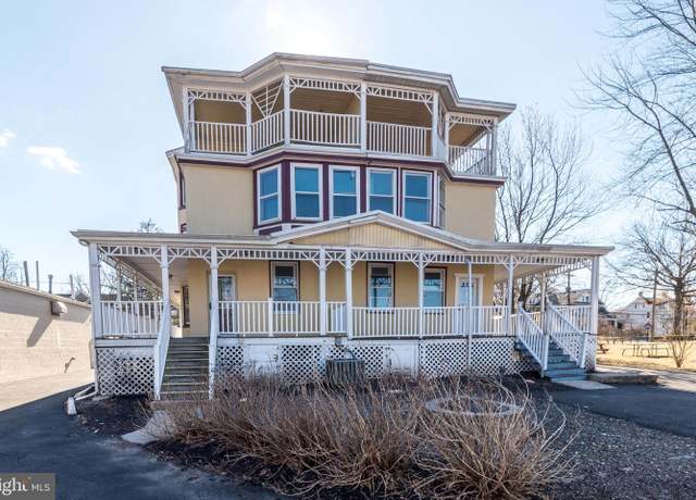 Property at 706-708 E Walnut St, North Wales, PA 19454, 4 beds
