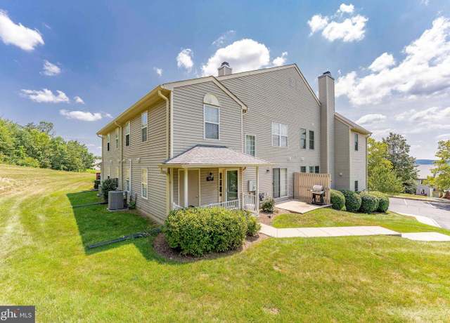 Property at 719 Thornhill Dr, Collegeville, PA 19426, 3 beds, 2.5 baths