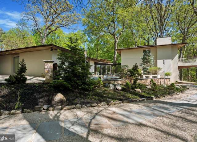 Property at 4126-28 Apalogen Rd, Philadelphia, PA 19129, 4 beds, 3.5 baths