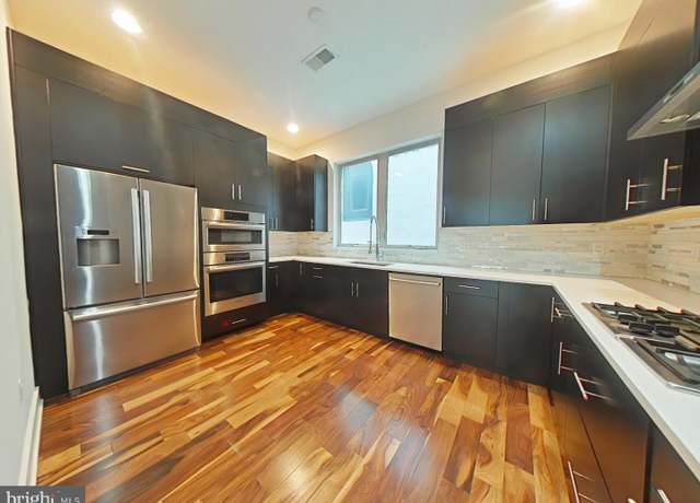 Property at 117-31 Quarry St #9, Philadelphia, PA 19106, 3 beds, 3 baths