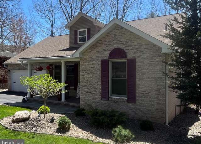 Property at 118 Arapahoe Ln, Hazleton, PA 18202, 5 beds, 4 baths