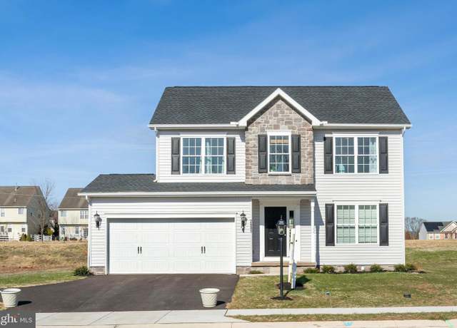 Property at 2601 Village Rd Lot 92, Dover, PA 17315, 3 beds, 2.5 baths