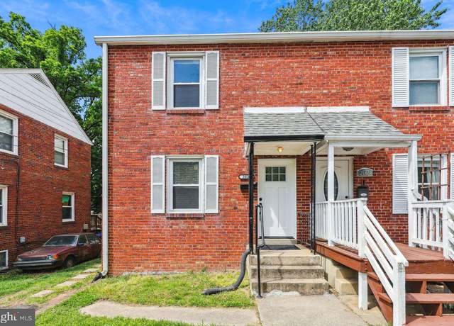 Property at 2026 S Oakland St S, Arlington, VA 22204, 2 beds, 1 bath