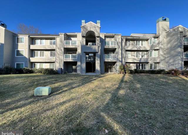 Property at 11715-C Summerchase Cir, Reston, VA 20194, 1 bed, 1 bath