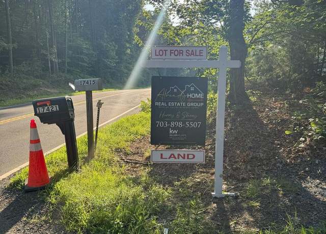 Property at 17429 Joplin Rd, Triangle, VA 22172