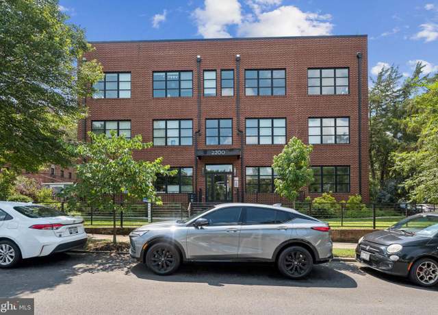 Property at 2200 3rd St NE #1, Washington, DC 20001, 3 beds, 2 baths