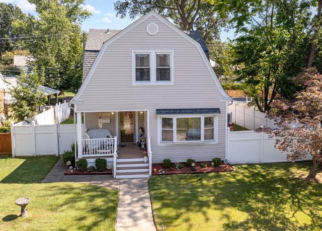 Property at 3013 Dunleer Rd, Baltimore, MD 21222, 4 beds, 2.5 baths