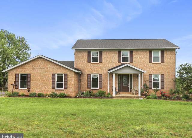 Property at 1094 Montclare Dr, Sykesville, MD 21784, 4 beds, 2.5 baths