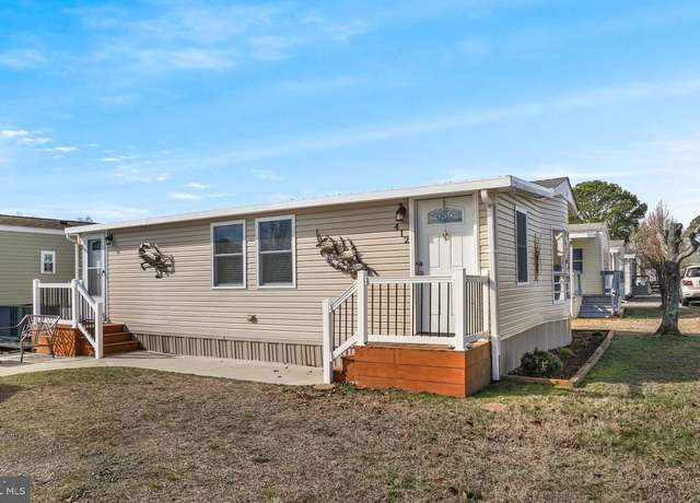 Property at 412 Snowbird Ct, Berlin, MD 21811, 2 beds, 1 bath