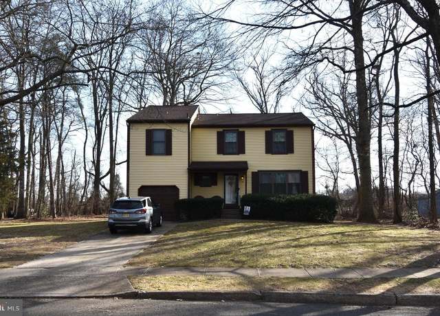 Property at 52 Tall Timber Ln, Florence, NJ 08518, 4 beds, 2.5 baths