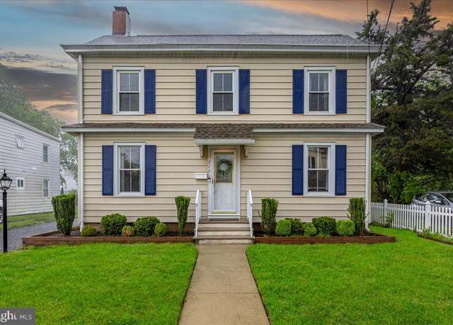 Property at 272 Main St, Hamilton, NJ 08620, 3 beds, 2 baths