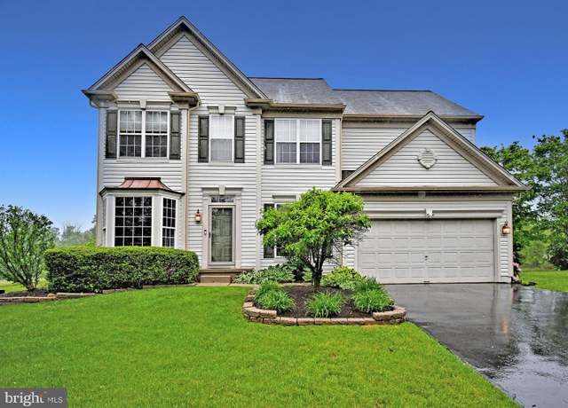 Property at 20 Susanna Way, Newtown, PA 18940, 4 beds, 3.5 baths