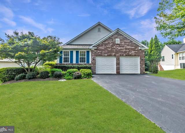 Property at 209 Kendig Ln, Coatesville, PA 19320, 3 beds, 3 baths
