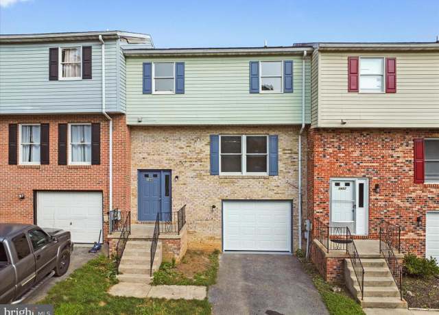 Property at 1448 Hollywell Ave, Chambersburg, PA 17201, 3 beds, 1.5 baths