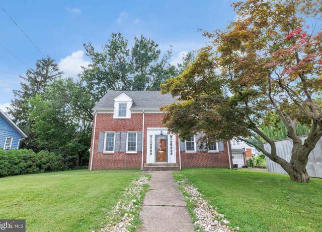 Property at 7708 Ferndale St, Philadelphia, PA 19111, 4 beds, 2 baths