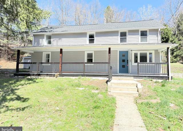 Property at 131 Schaeffer Hill Rd, Pottsville, PA 17901, 5 beds, 2 baths