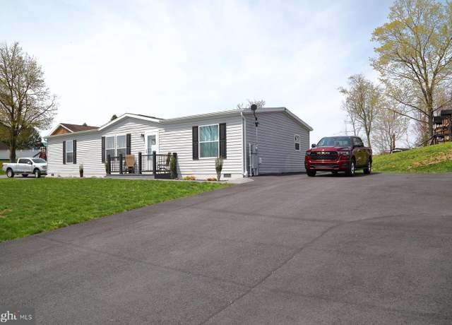 Property at 3531 Emig School Rd, Dover, PA 17315, 3 beds, 2 baths