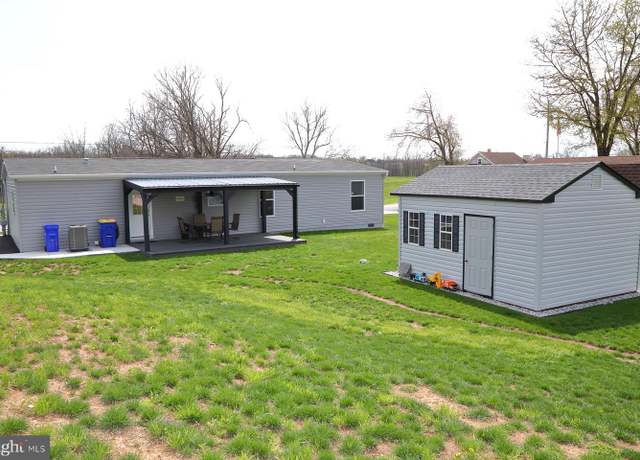 Property at 3531 Emig School Rd, Dover, PA 17315, 3 beds, 2 baths