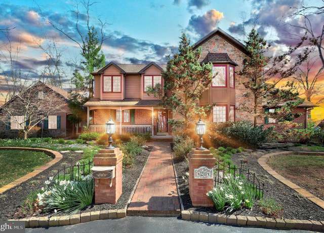 Property at 4204 Grandview Rd, Hanover, PA 17331, 6 beds, 3.5 baths