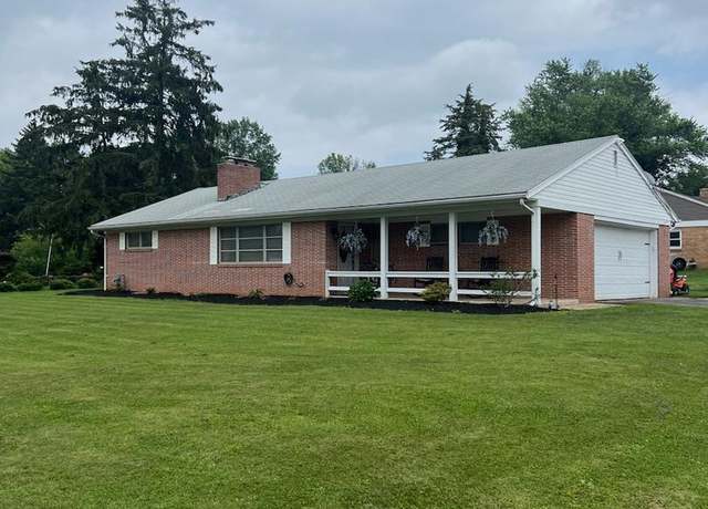 Property at 2351 Brougher Ln, York, PA 17408, 3 beds, 2 baths