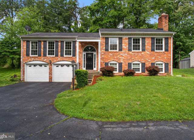 Property at 3367 Flint Hill Pl, Woodbridge, VA 22192, 4 beds, 3 baths
